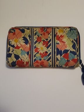Vera Bradley "Summer Cottage" Floral Quilted Zip Wallet in Multicolor